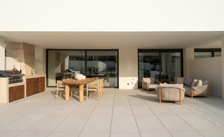 Apartment in Nueva Andalucia - view 1
