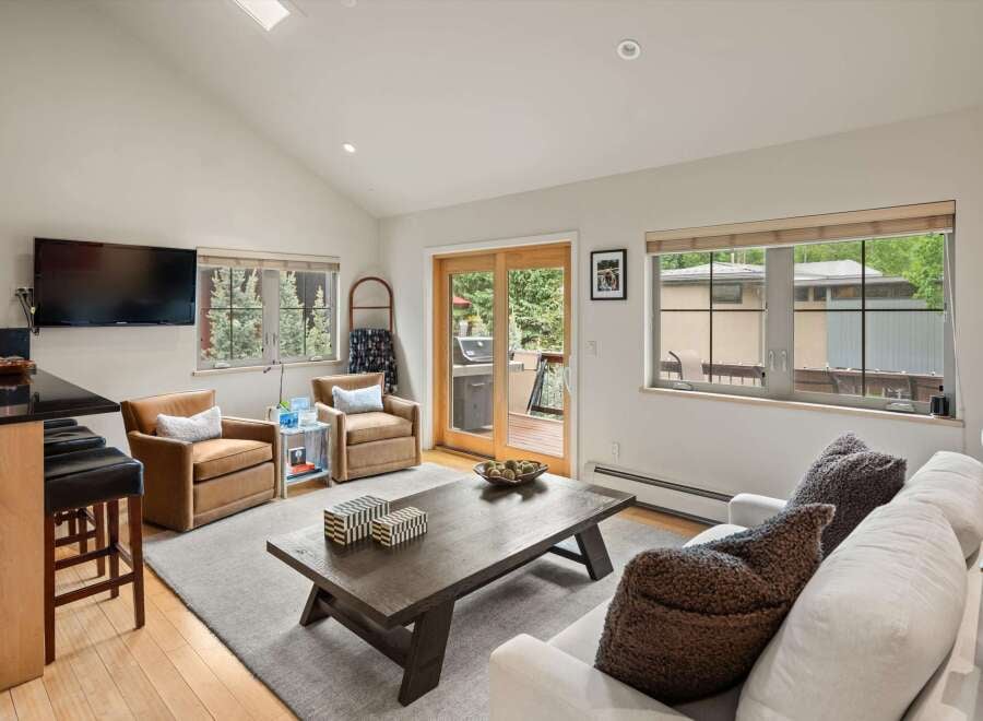 House in Pitkin County - Image 3