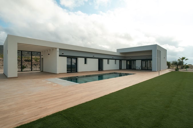 House in Pinoso - view 1