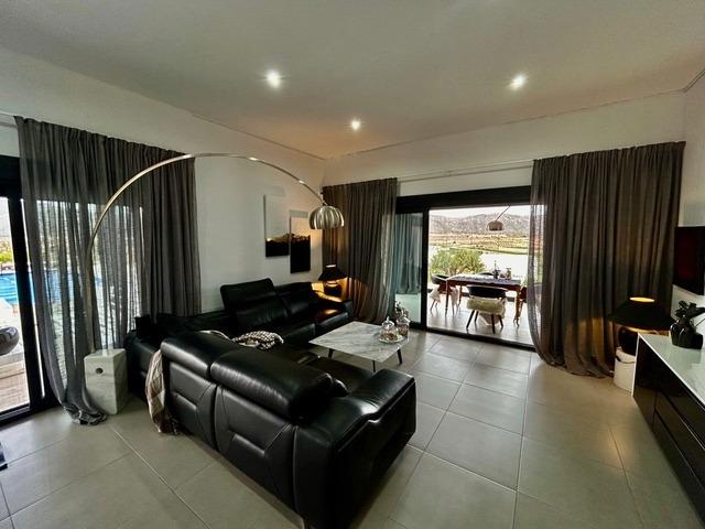 House in Torre del Rico - Image 2