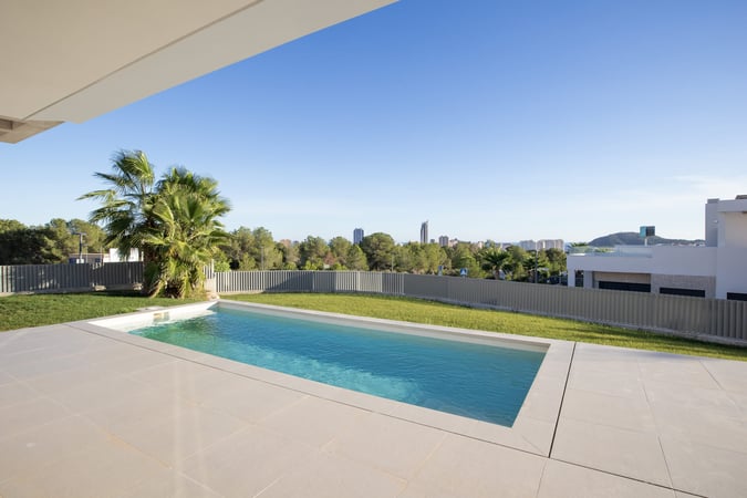 House in Finestrat - view 1