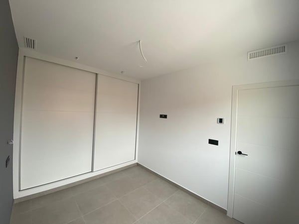 House in Los Alcazares - view 1