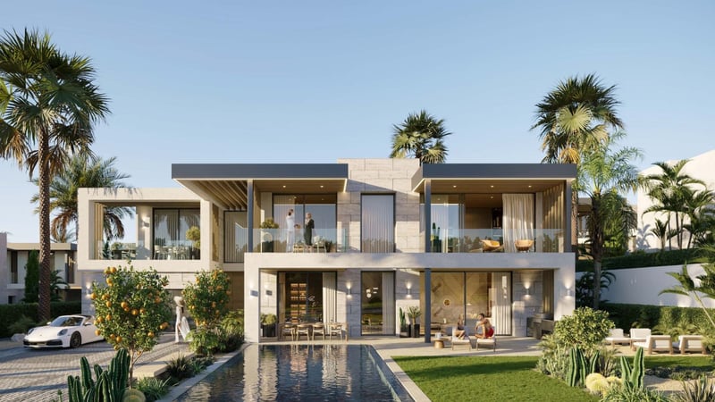 Villa in Estepona - view 1