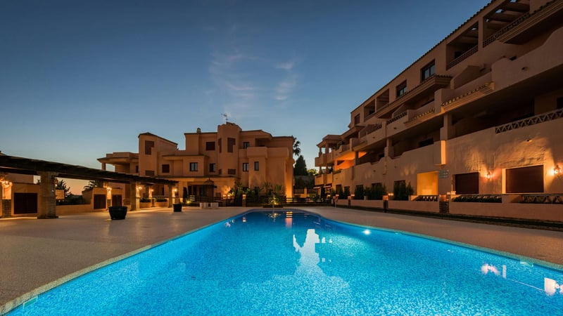 House in Benahavis - view 1