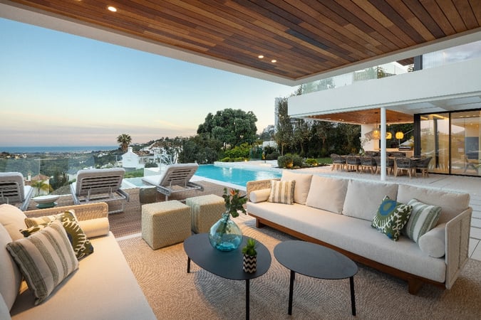 Villa in Benahavis - view 1