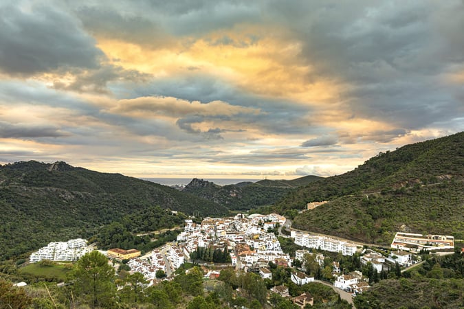 House in Benahavis - view 1