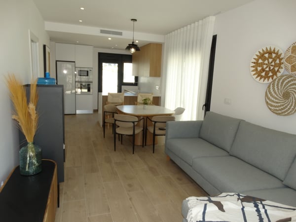 House in Torre de la Horadada - view 1