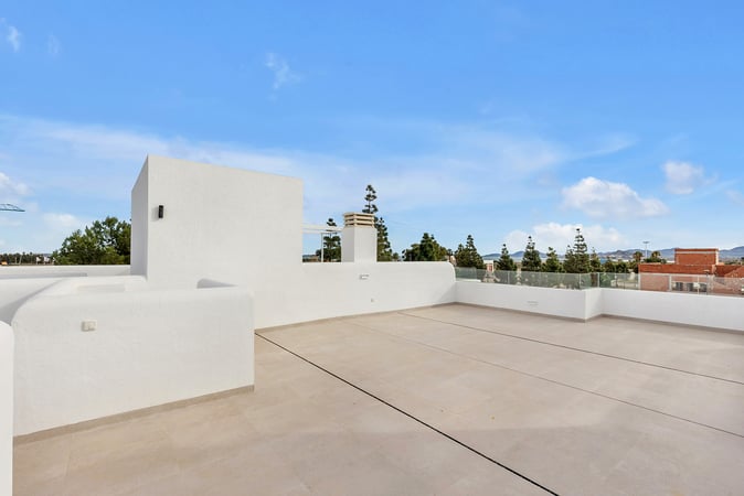 House in Los Alcazares - view 1