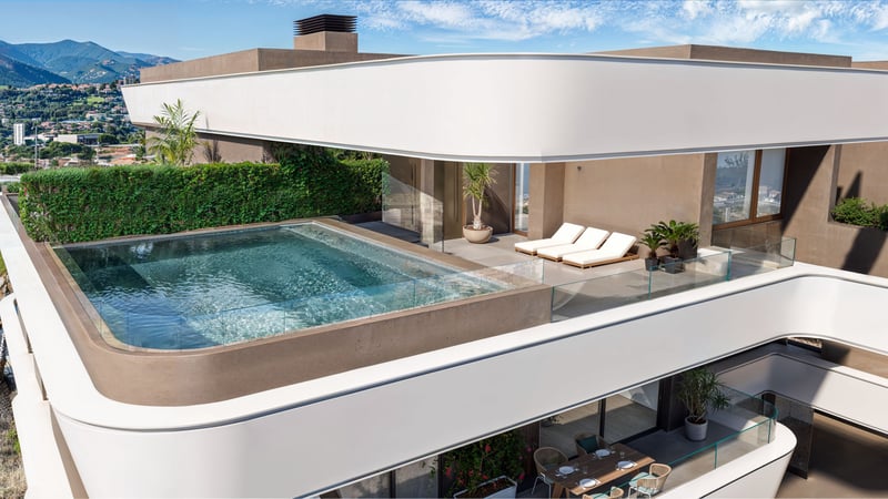 Penthouse in Estepona - view 1