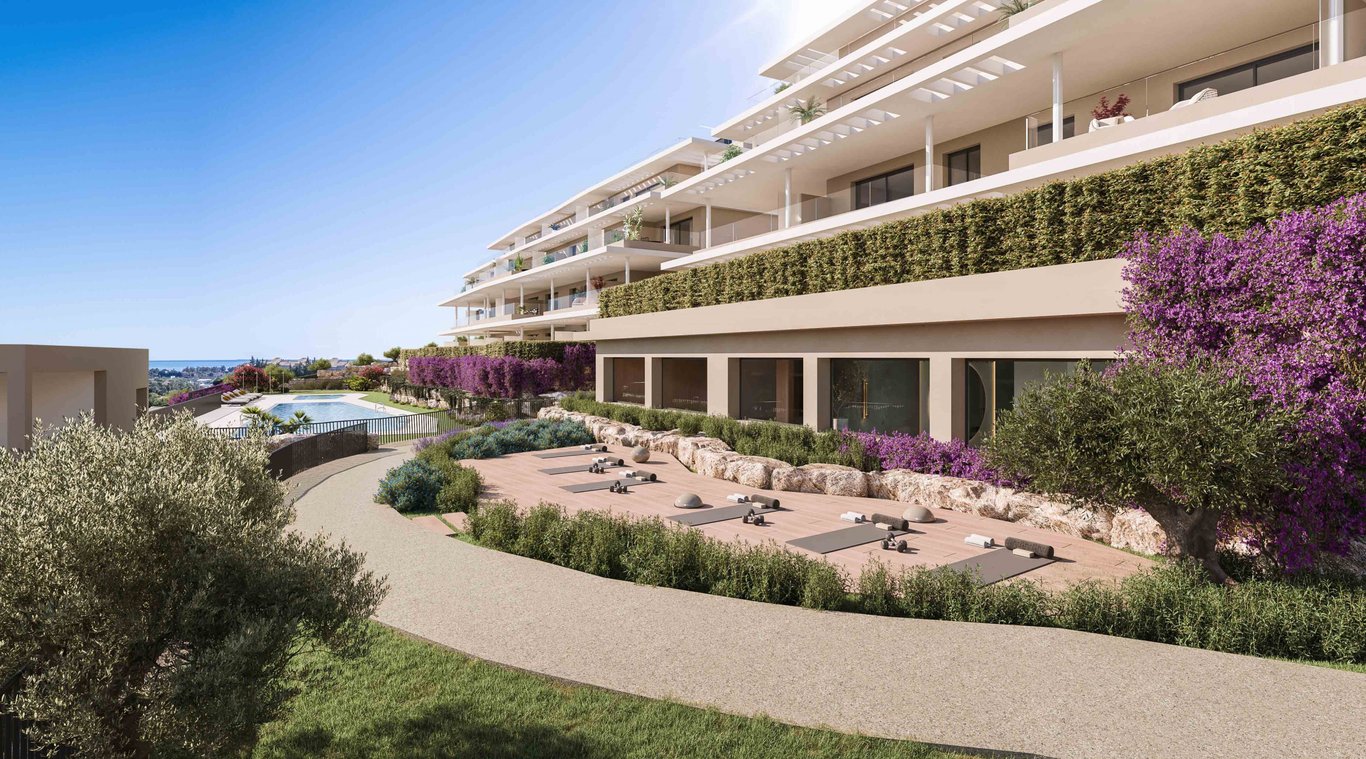House in Estepona - Image 3