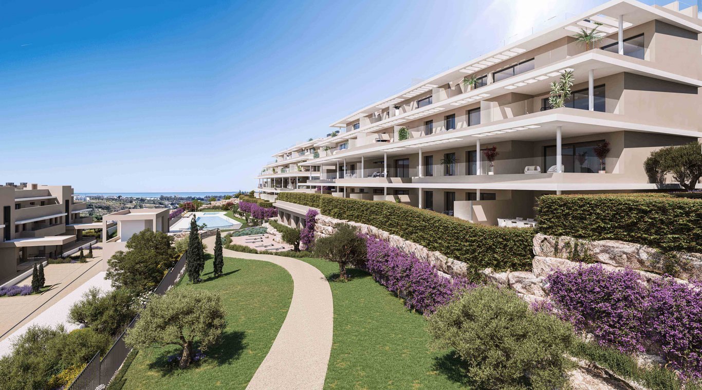 House in Estepona - Image 2