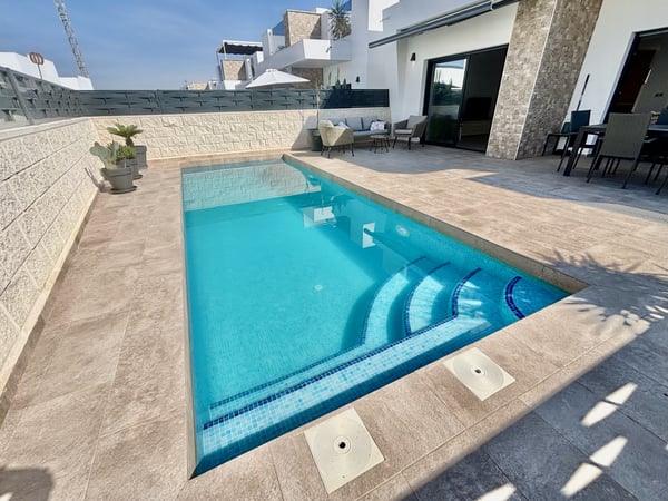 House in Benijofar - view 1