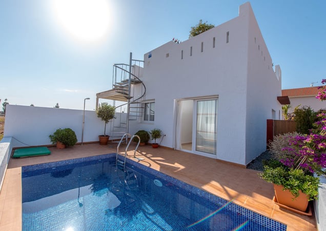 House in Los Alcazares - view 1