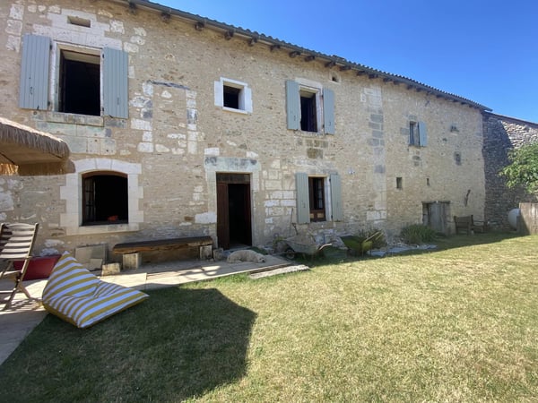 House in La Tour-Blanche-Cercles - view 1