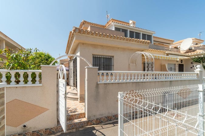 House in Playa Flamenca - view 1
