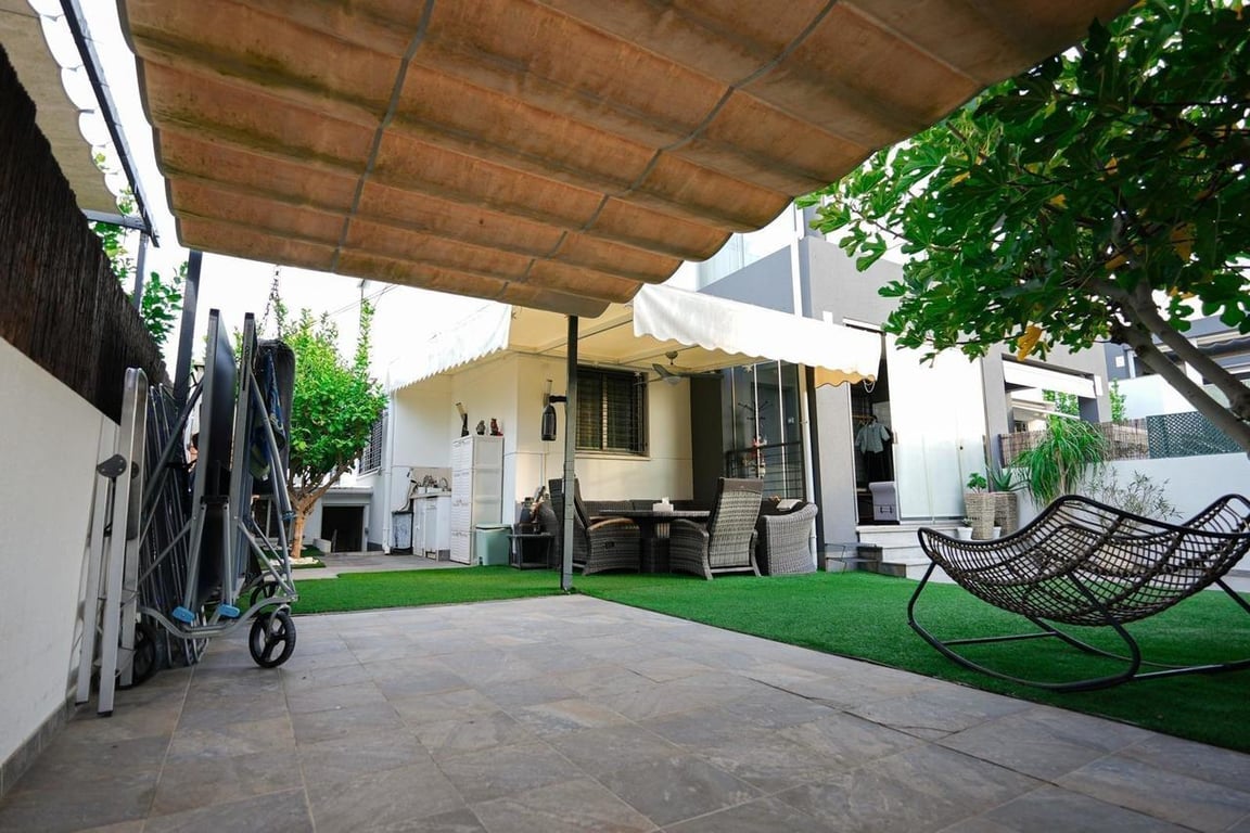 House in Torrevieja - Image 3