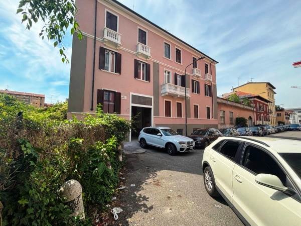 Apartment in Portbou - view 1