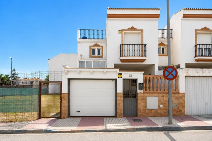 House in San Pedro de Alcantara - view 1