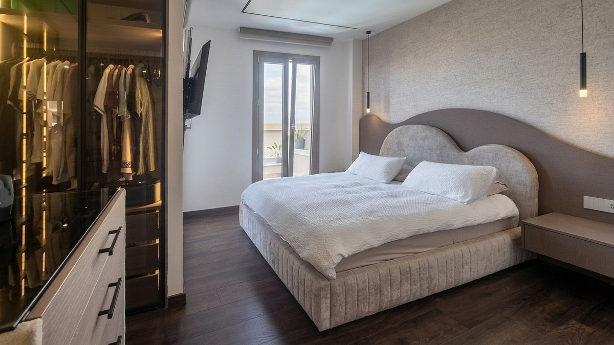 Penthouse in Riviera del Sol - Image 2
