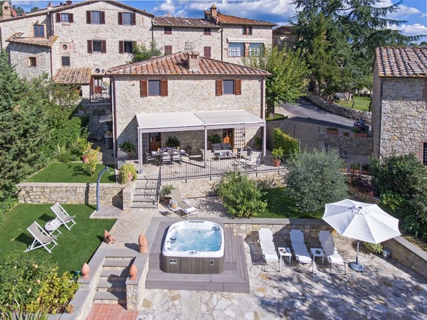 House in Siena - view 1