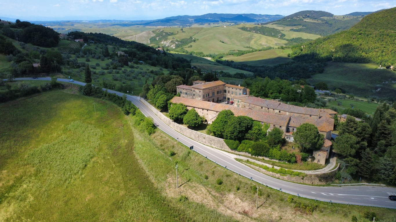 House in Volterra - Image 2