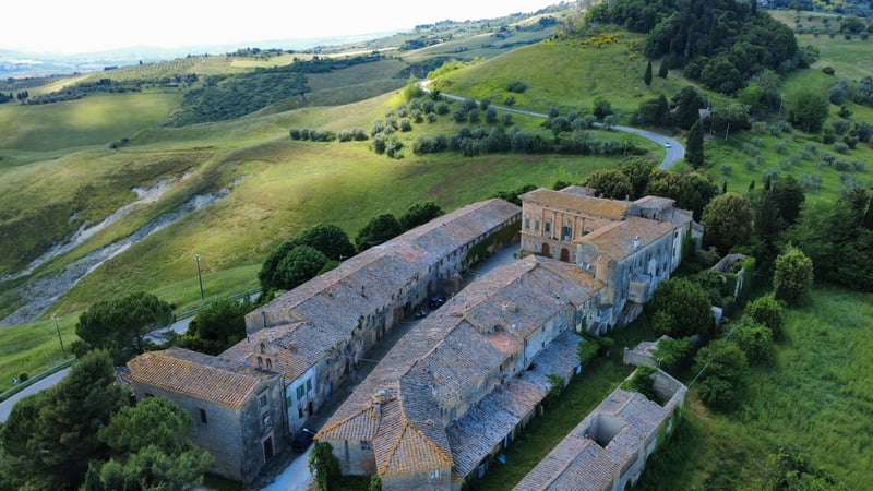 House in Volterra - view 1