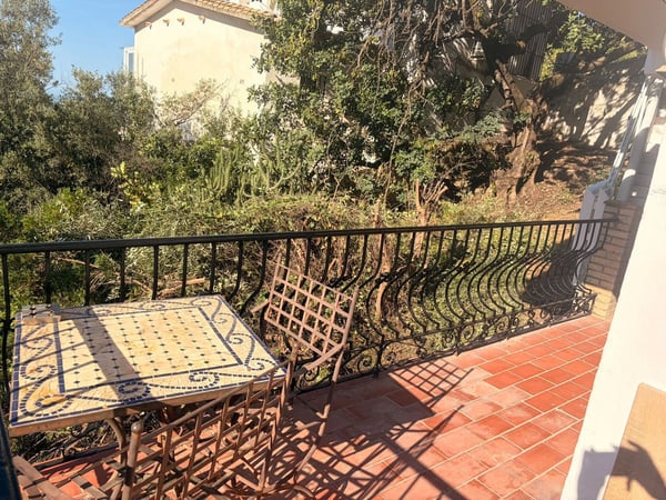Apartment in Istan - view 1