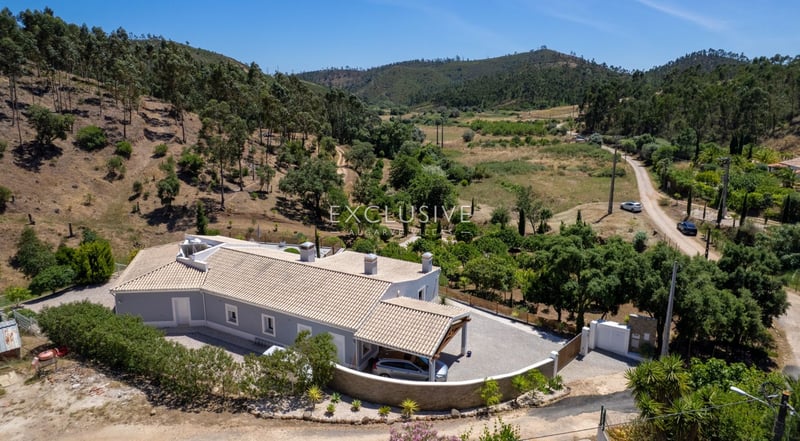 Villa in Monchique - view 1