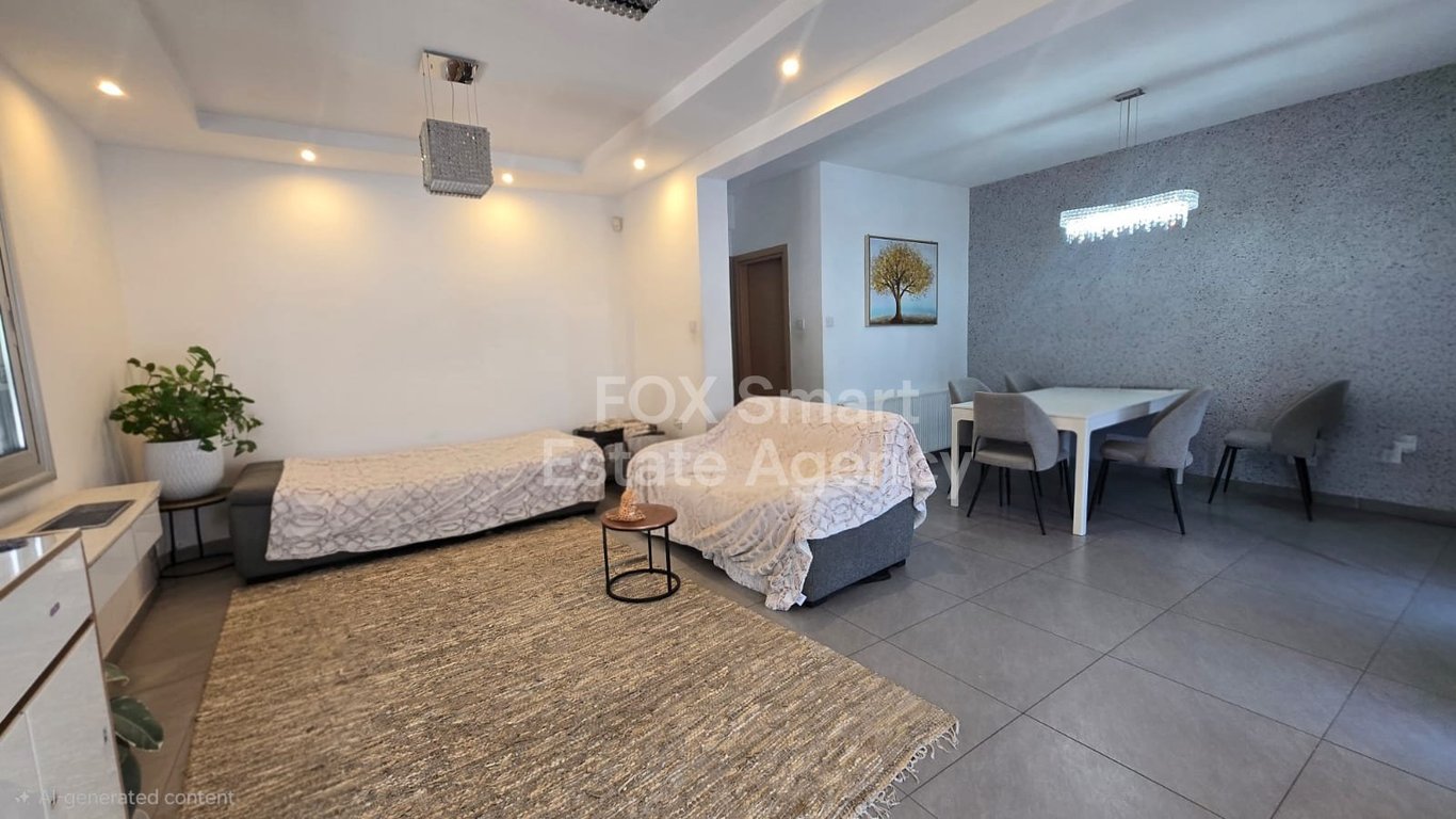 House in Mesa Geitonia - Image 3