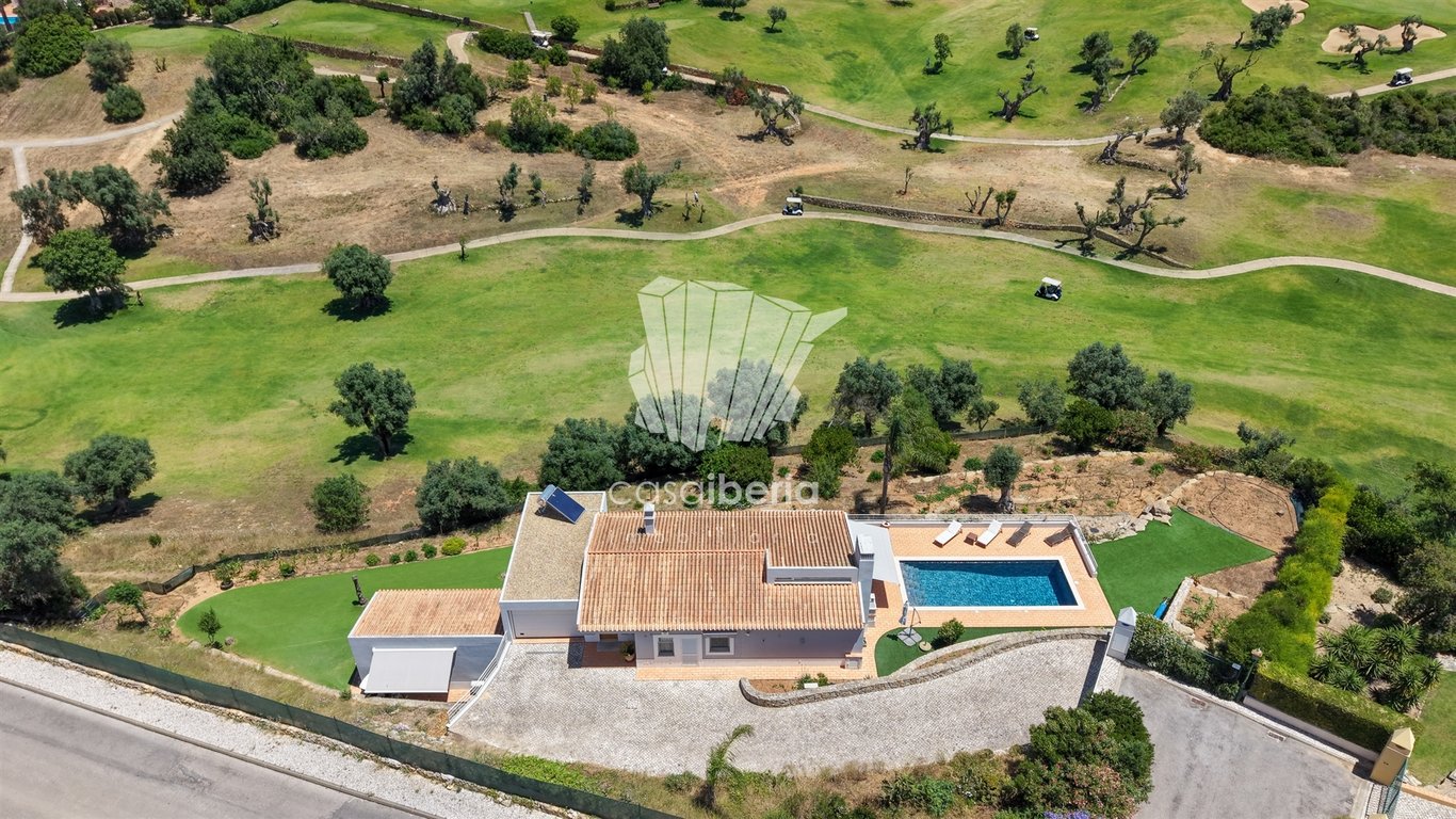 House in Lagoa - Image 2