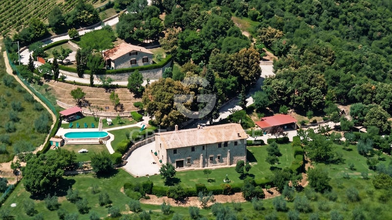 House in Volterra - view 1