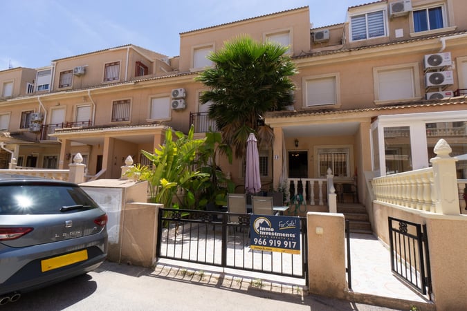 House in Playa Flamenca - view 1
