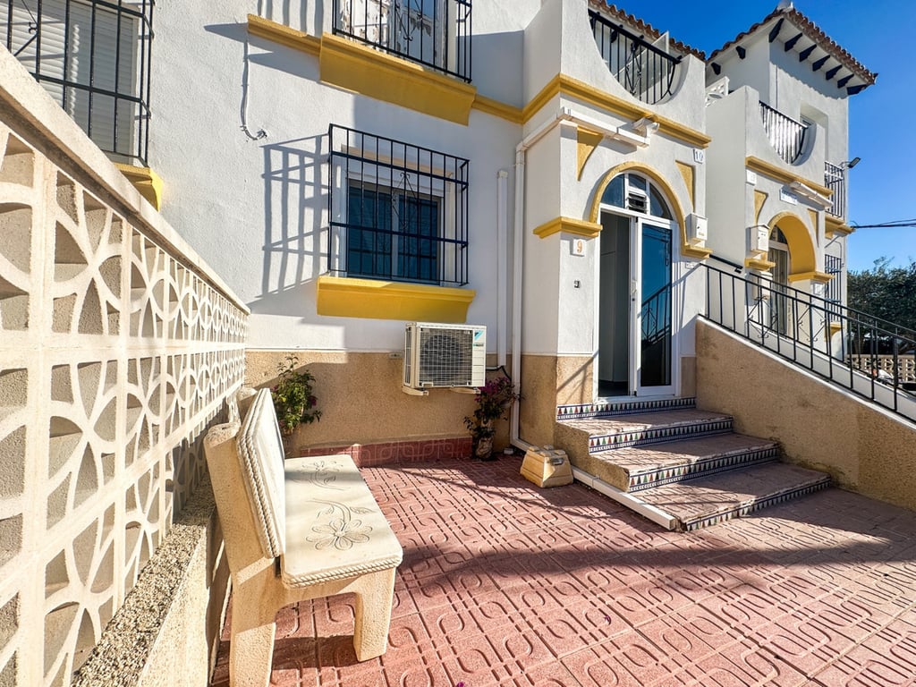 Apartment in Villamartin
