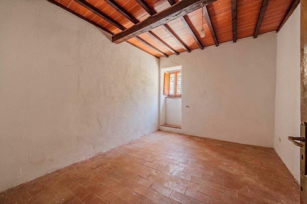 Apartment in Lucignano - Image 3
