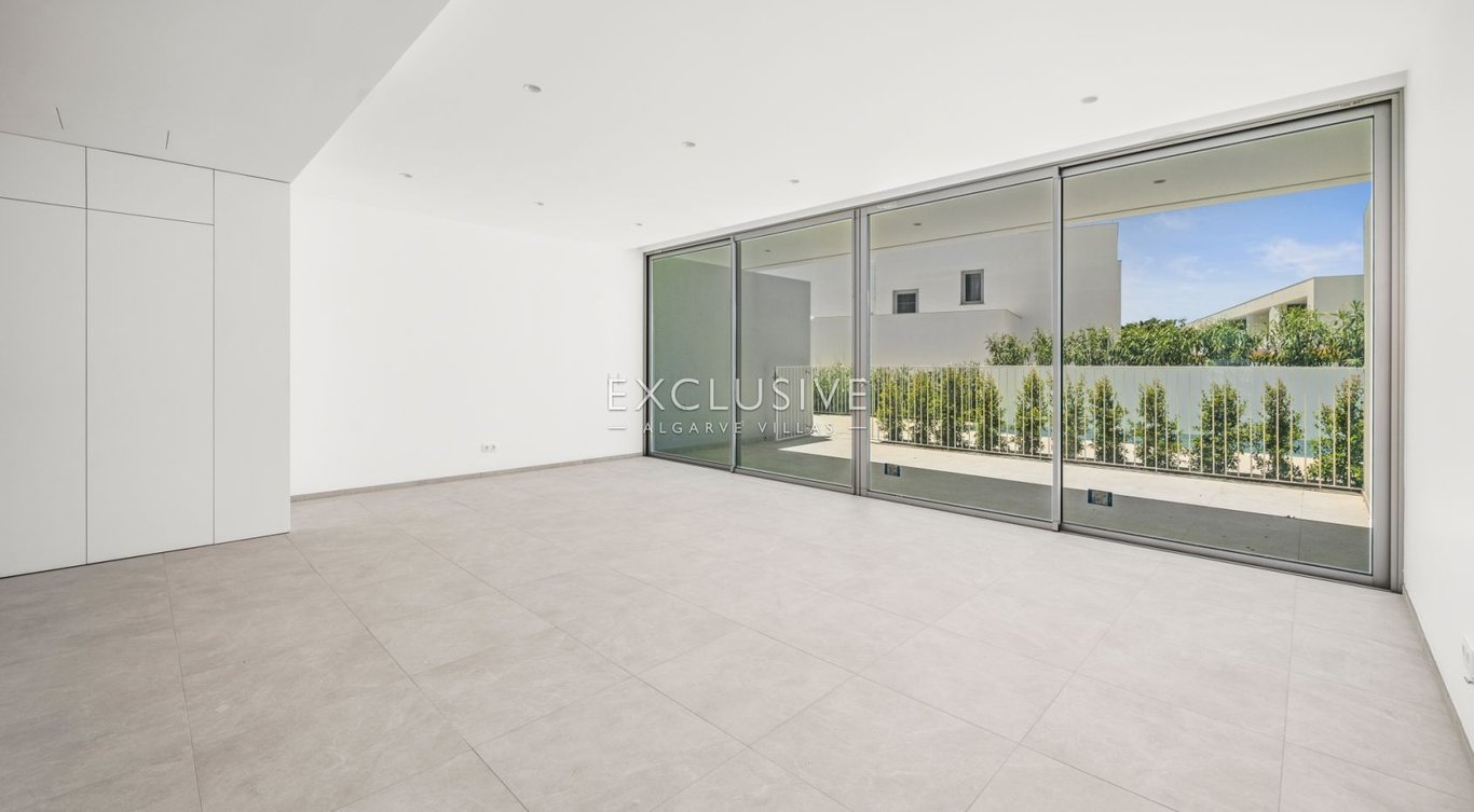 House in Lagos - Image 3