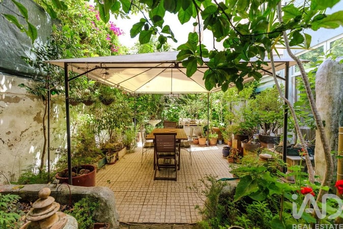 Apartment in Penha de Franca - view 1