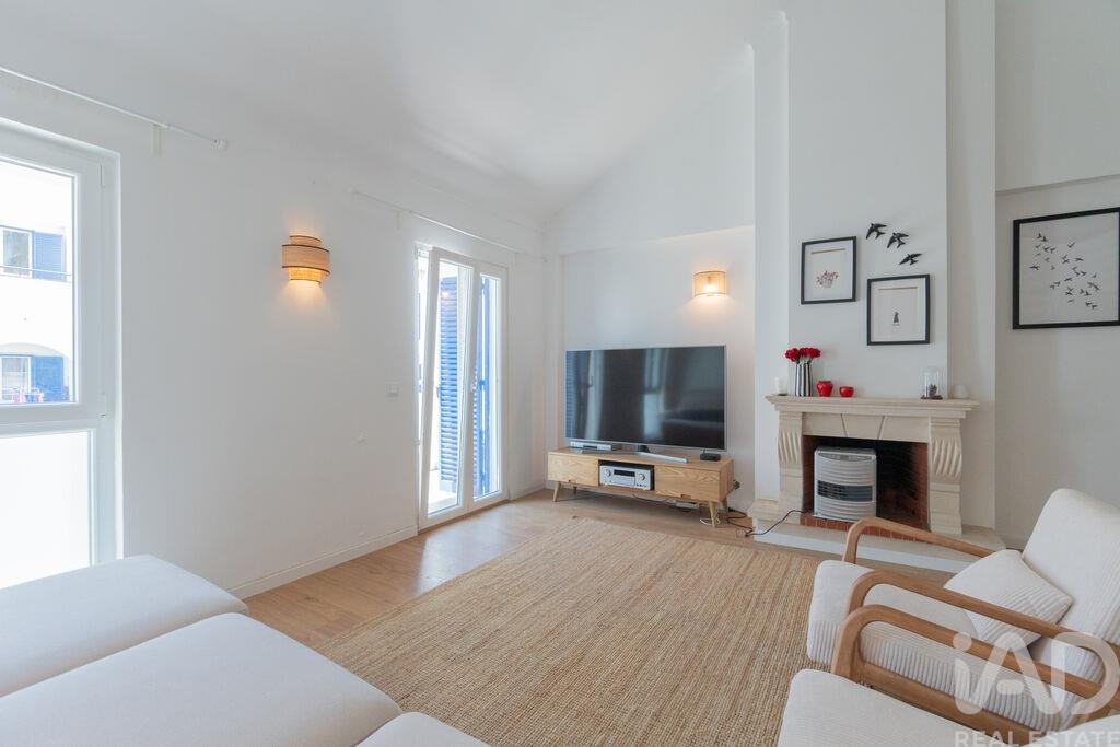 Apartment in Quinta do Anjo - Image 2