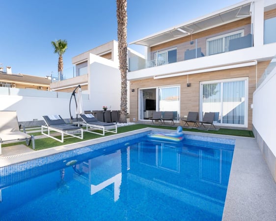 House in San Pedro del Pinatar - view 1