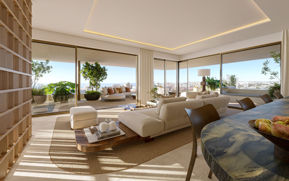 Apartment in Fuengirola - Image 2