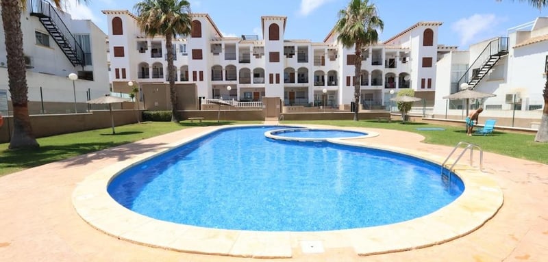 Apartment in Punta Prima - view 1