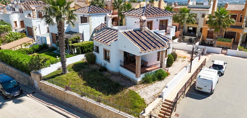 House in Algorfa - view 1
