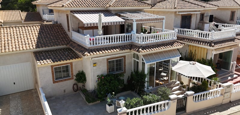 House in Los Dolses - view 1