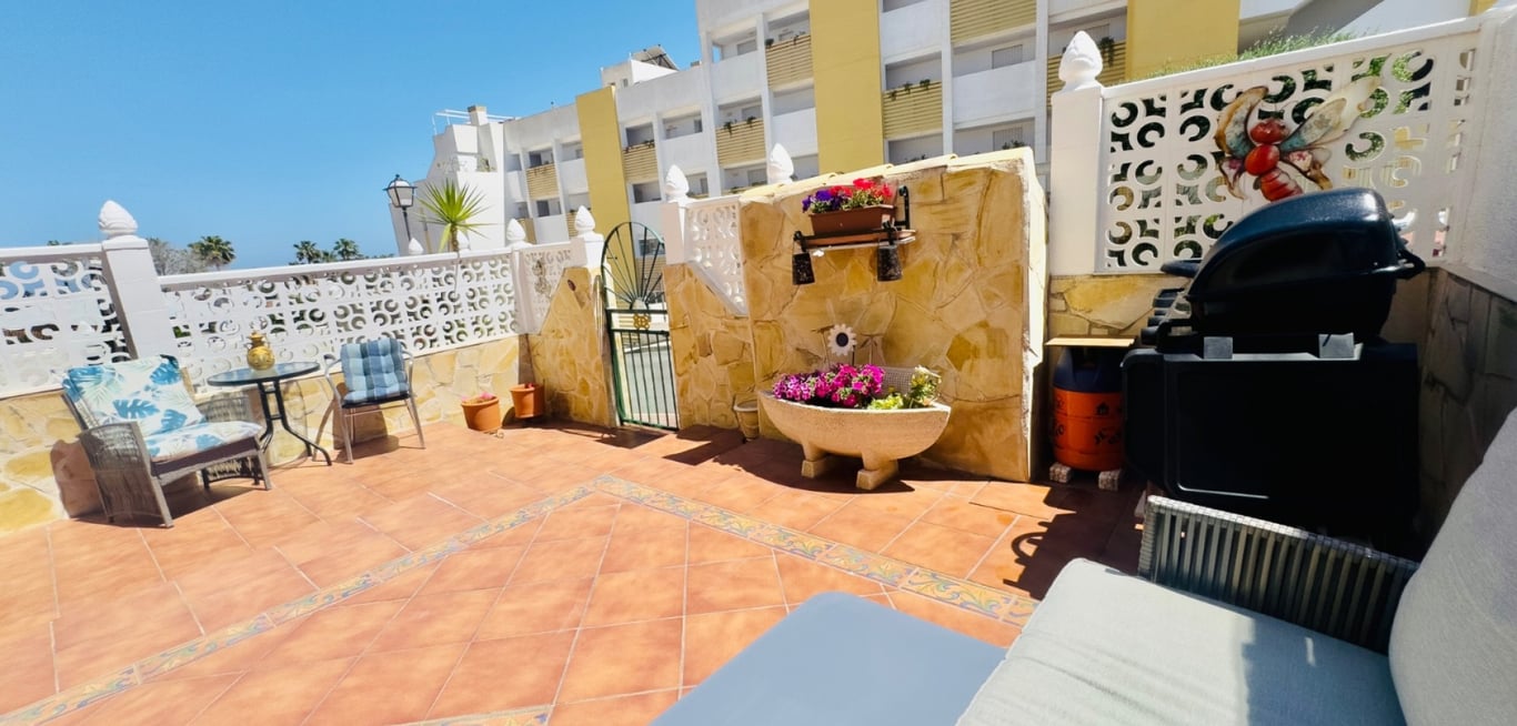 House in Villamartin - Image 3