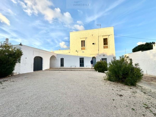 Farm, Ranch or Equestrian in Carovigno - Image 2