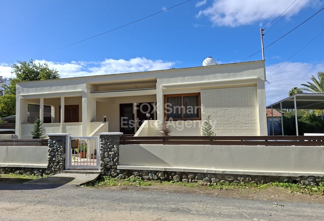 House in Agios Andreas - view 1