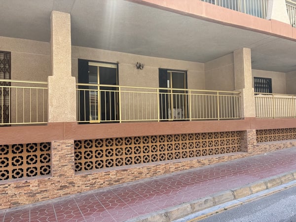 Apartment in Guardamar del Segura - view 1