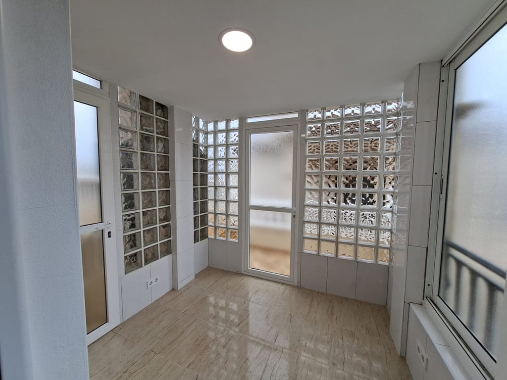 Apartment in Playa Flamenca - Image 5