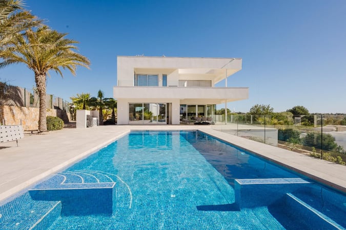 Villa in El Pinar de Campoverde - view 1