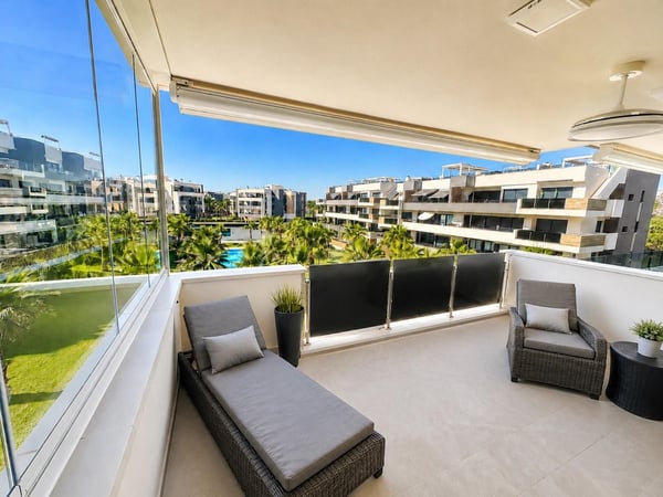 Apartment in Urbanizacion los Balcones - view 1