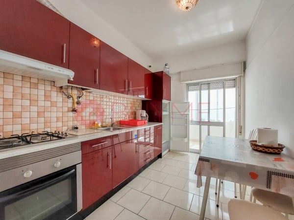 Apartment in Quarteira - view 1